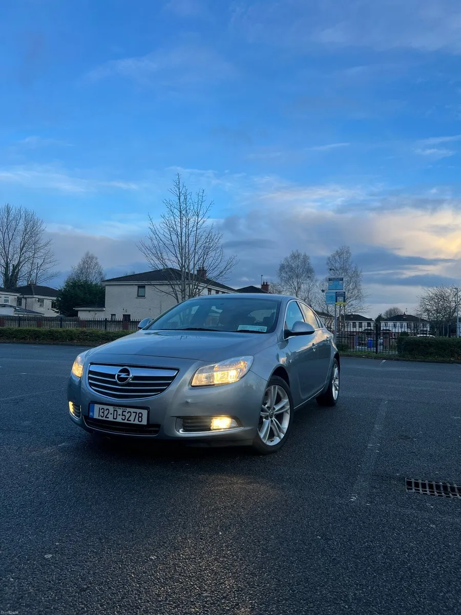 Opel insignia - Image 1