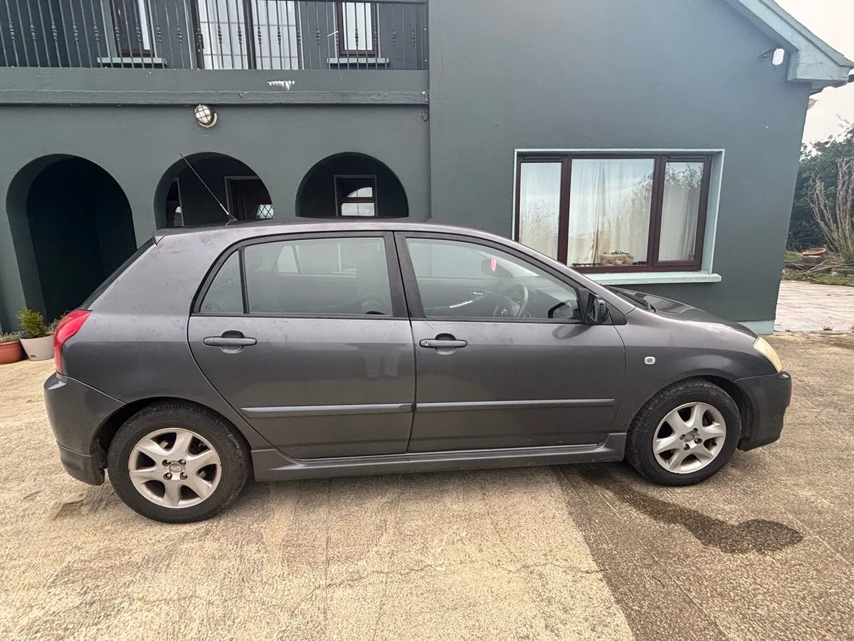 Toyota Corolla Hatchback 2007 - Image 4