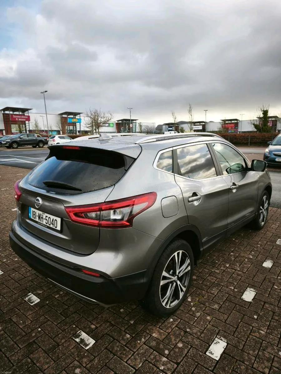 Nissan Qashqai - Cruise | Sat Nav | 360 Cameras - Image 2