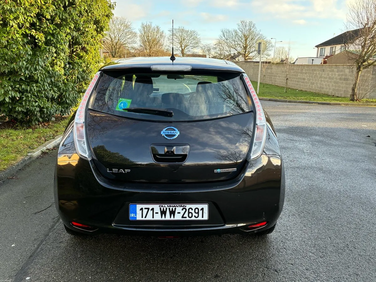171 Nissan Leaf Automatic Full Electric Nct low km - Image 3