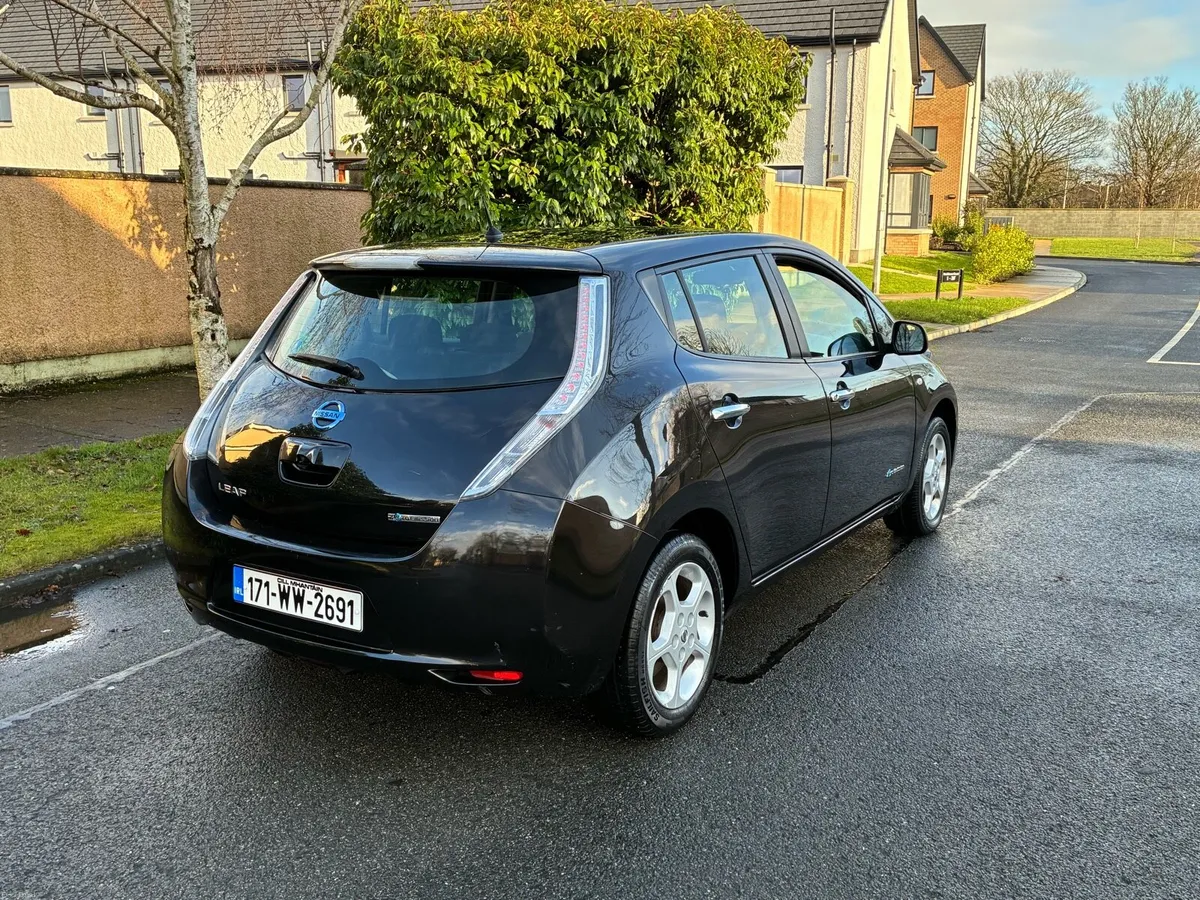 171 Nissan Leaf Automatic Full Electric Nct low km - Image 2