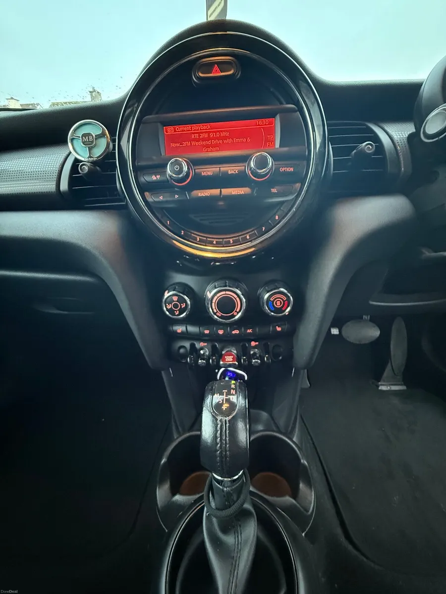 Mini CooperD 2017 Auto Irish plates (VRT paid) - Image 3