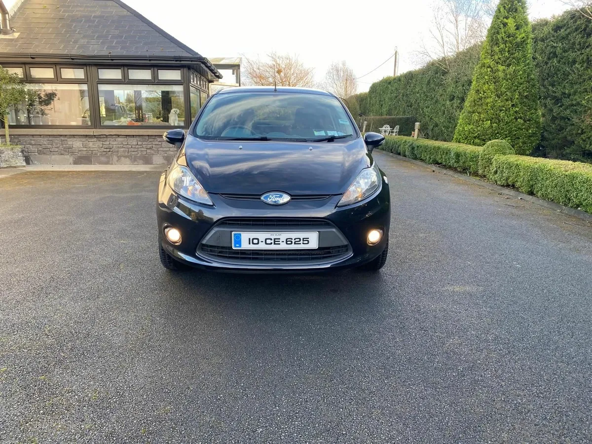 Ford Fiesta 2010 - Image 4