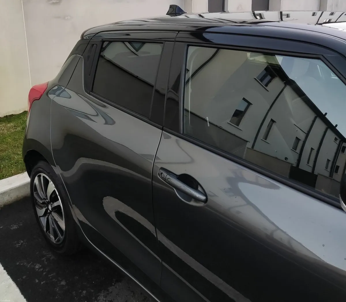 2019 Suzuki Swift 1.0 Automatic Boosterjet SZ5 AT - Image 4