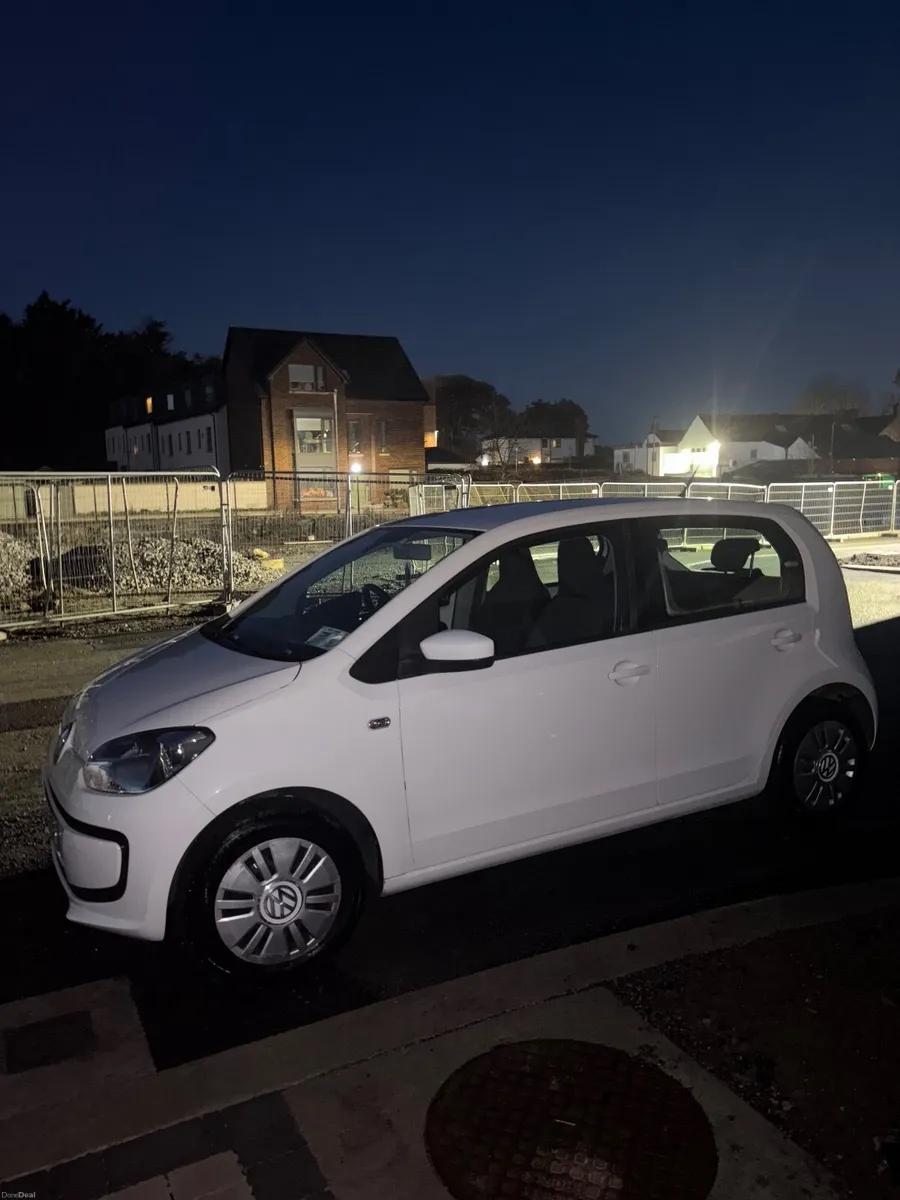 Volkswagen up! 2013 - Image 2
