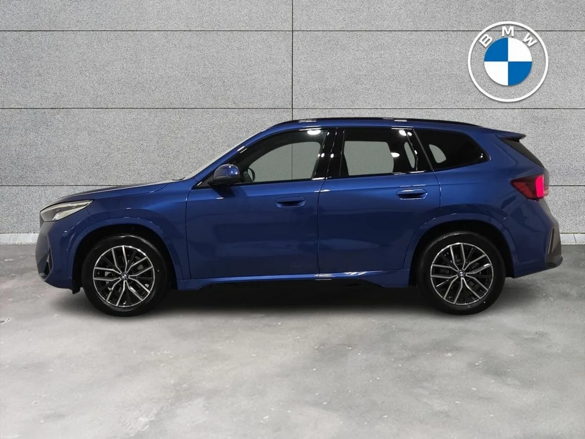 BMW iX1 eDrive20 M Sport - Image 4