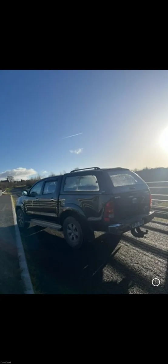 Toyota Hilux 2008 - Image 3