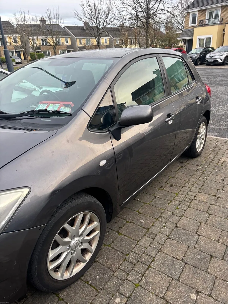 Toyota Auris 08, 1.4 diesel - Image 3