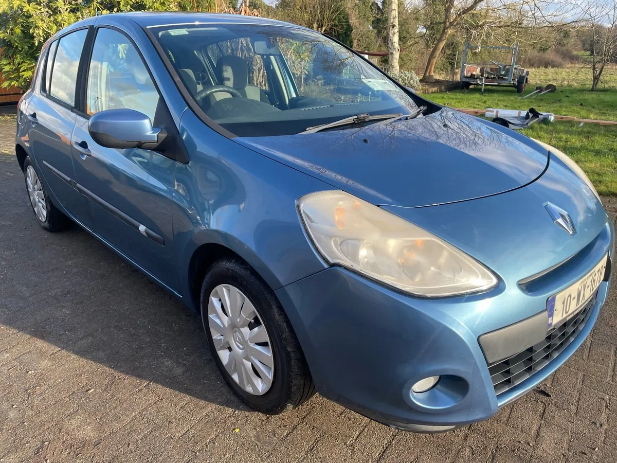 Renault Clio - Image 2