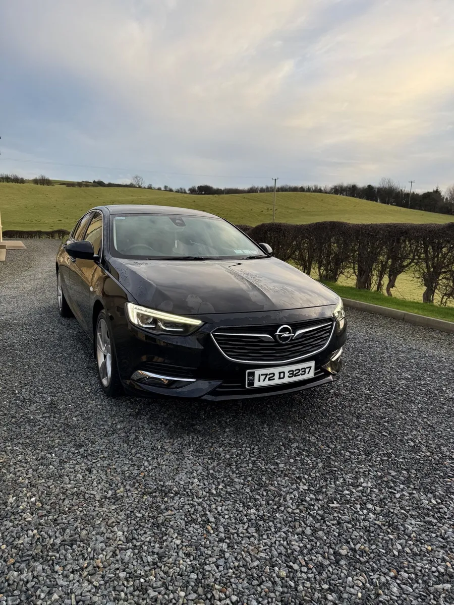 Opel Insignia 2017 - Image 1