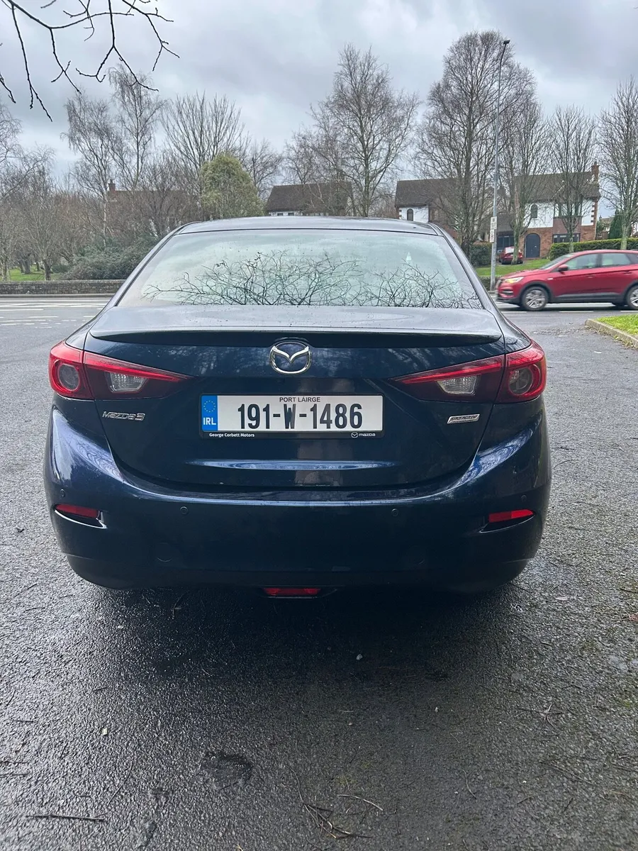 Mazda Mazda3 2019 - Image 2