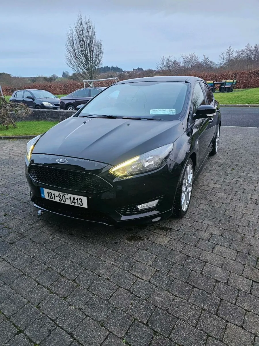 Ford Focus 1.0 Petrol Ecoboost ST Line - Image 2