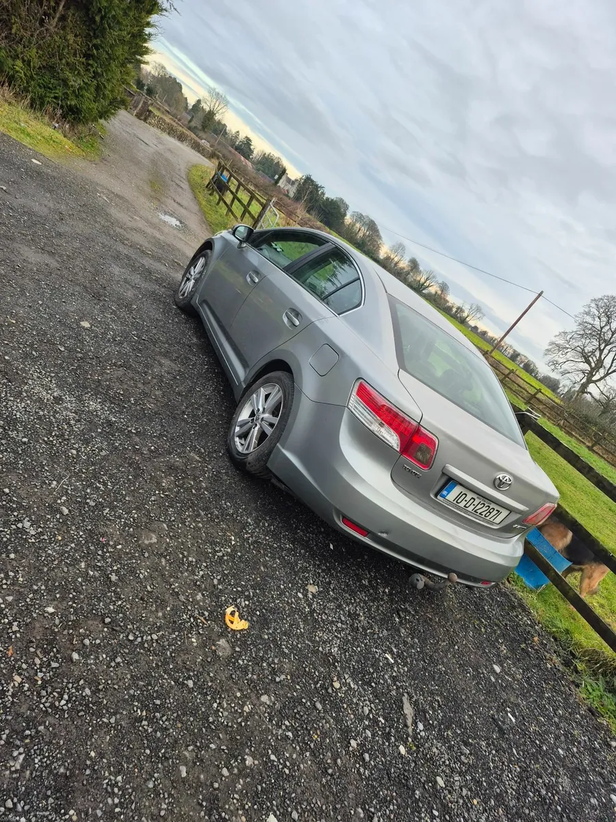 Toyota Avensis 2010 - Image 3