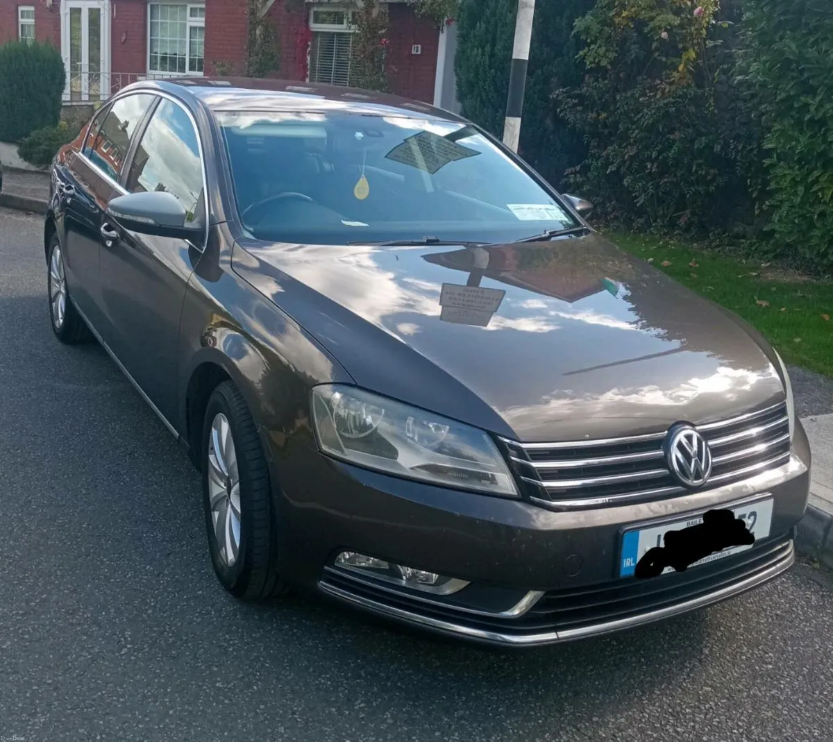 Volkswagen Passat - Image 2