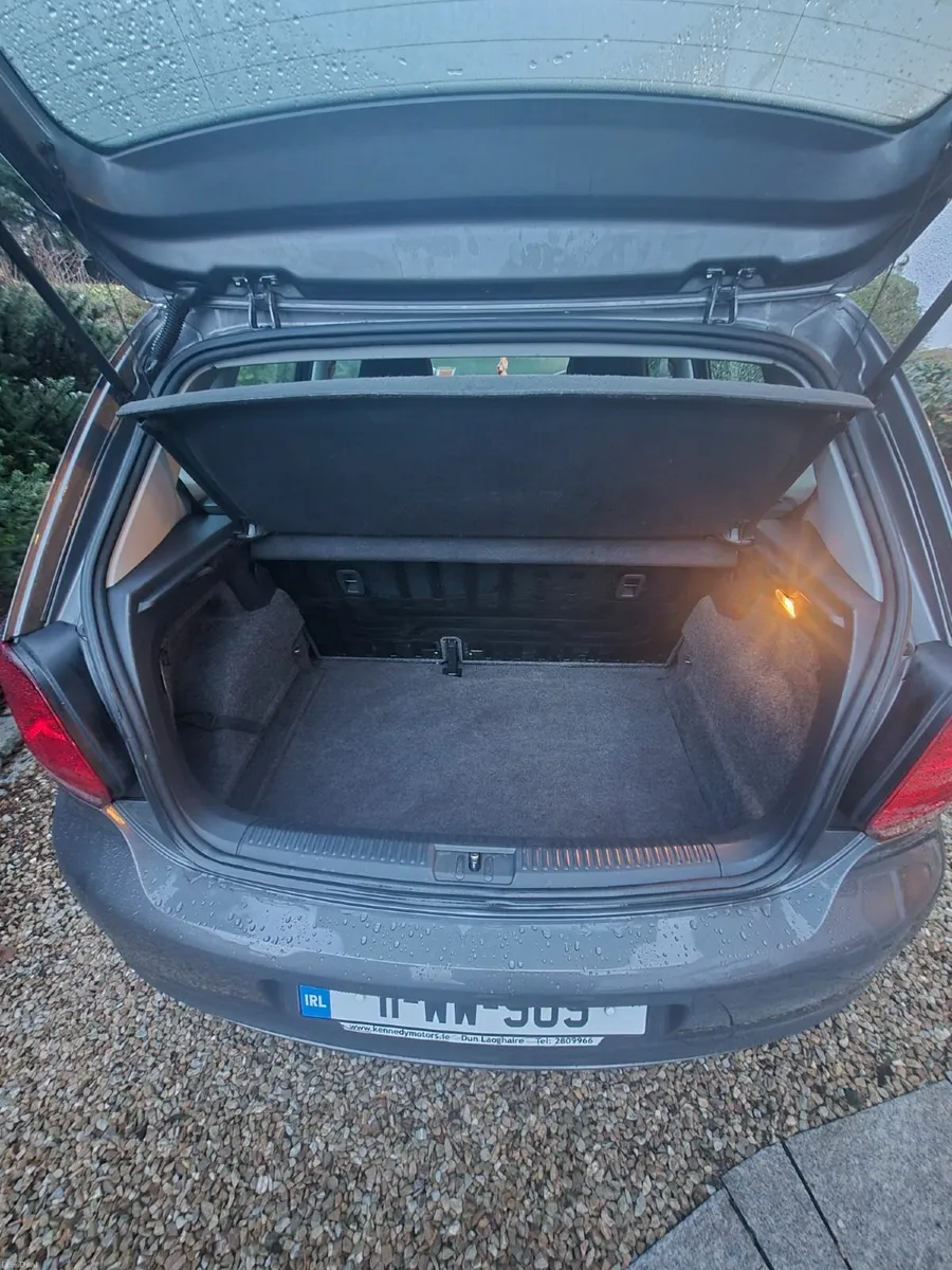 Volkswagen Polo 2011 - Image 3