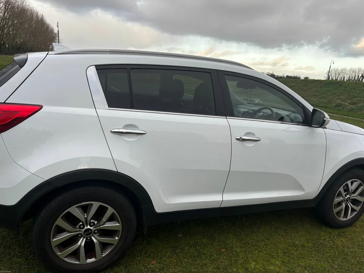 Kia Sportage - Image 2