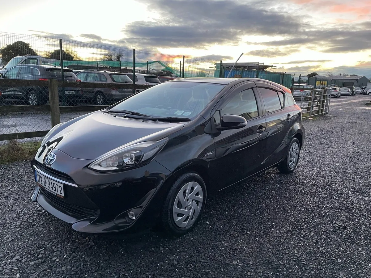 TOYOTA AQUA 2017 🚗 1.5,  “Push Start” - Image 4