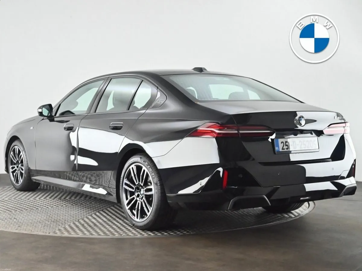 BMW 5-Series 520i M Sport Saloon - Image 2