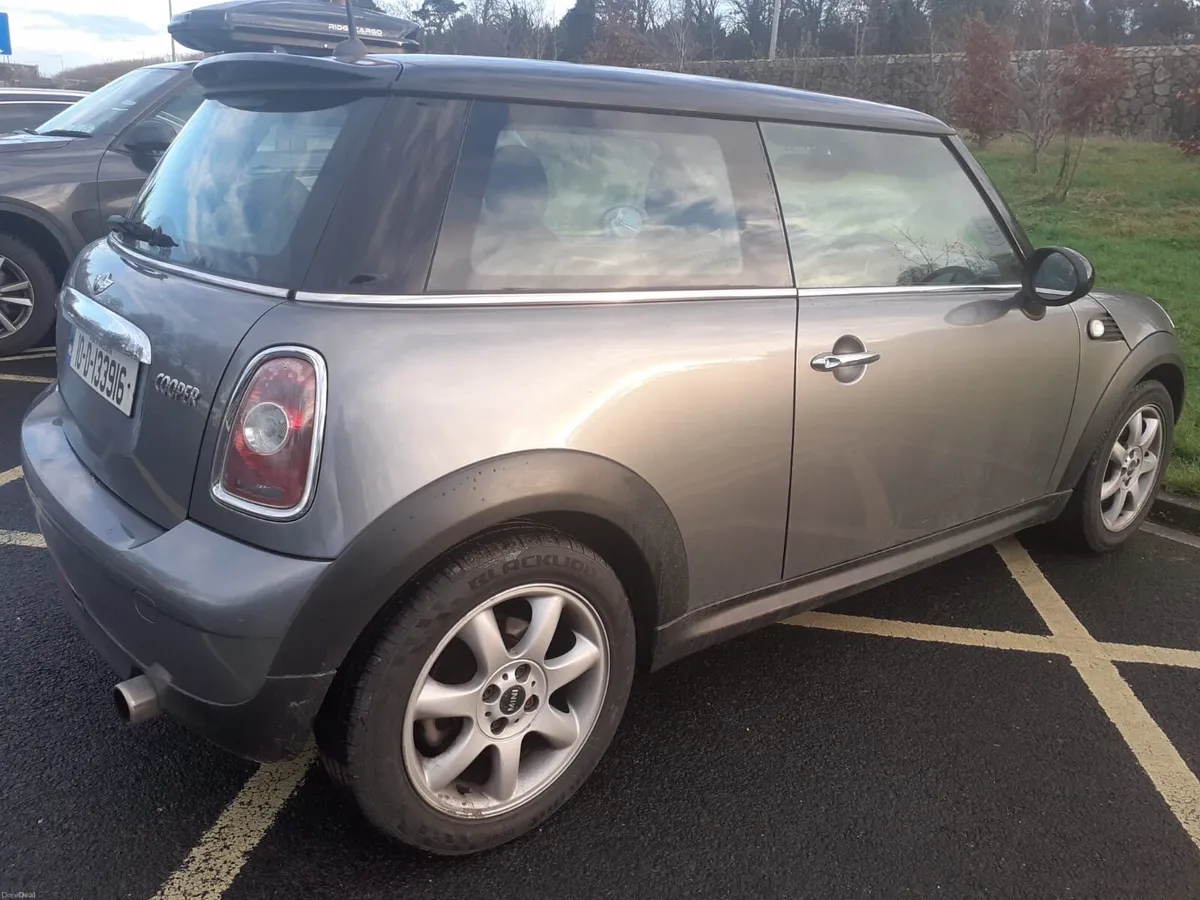 Mini Cooper - Image 4