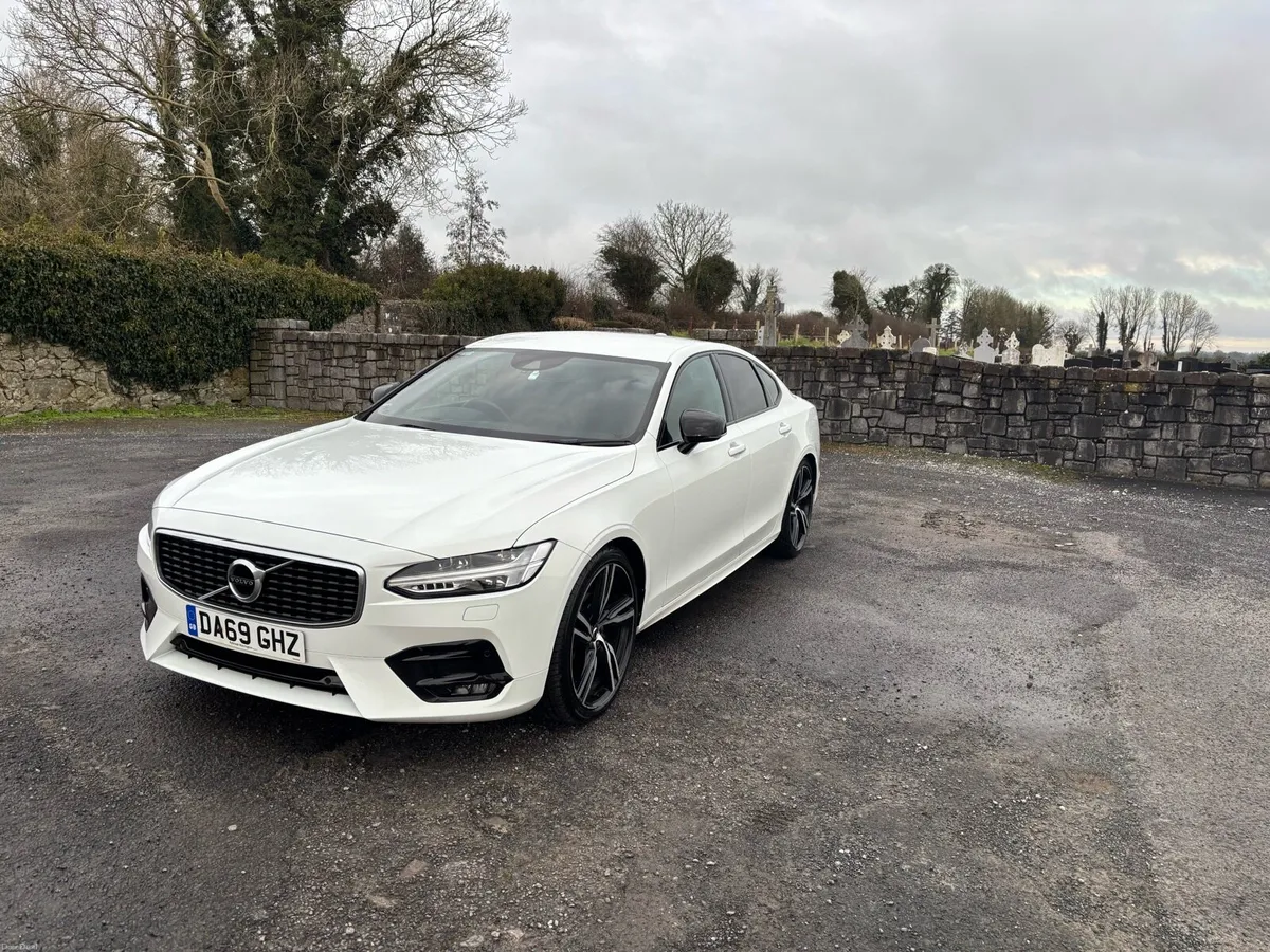 Volvo s90 r design - Image 1