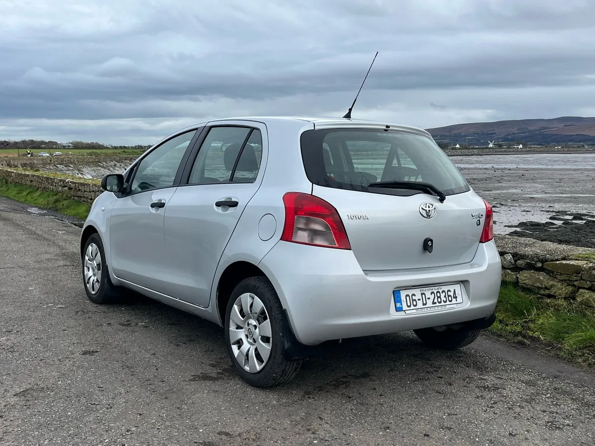 Toyota Yaris 1.0 NCT & Tax - Image 4