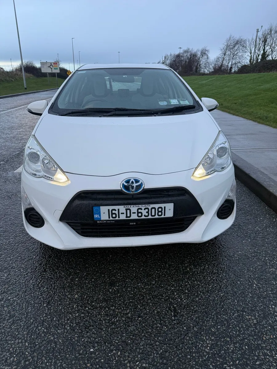 Toyota Aqua 1.5 petrol automatic Nct 8/27 Tax 8/26 - Image 2