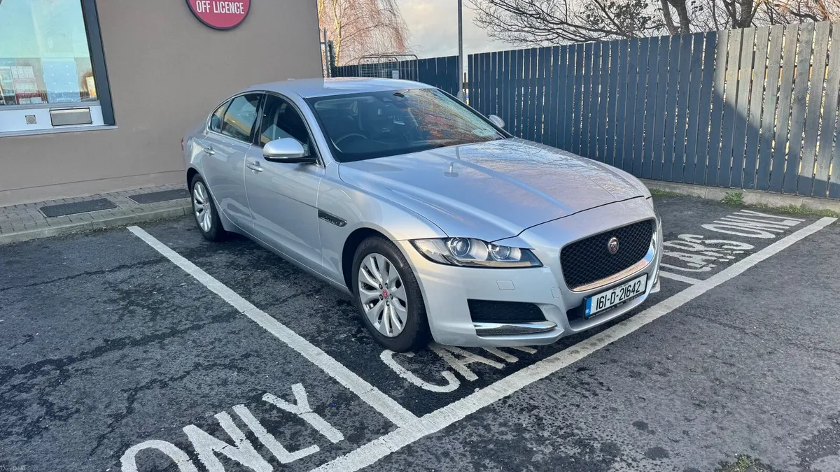 Jaguar XF 2016 - Image 1
