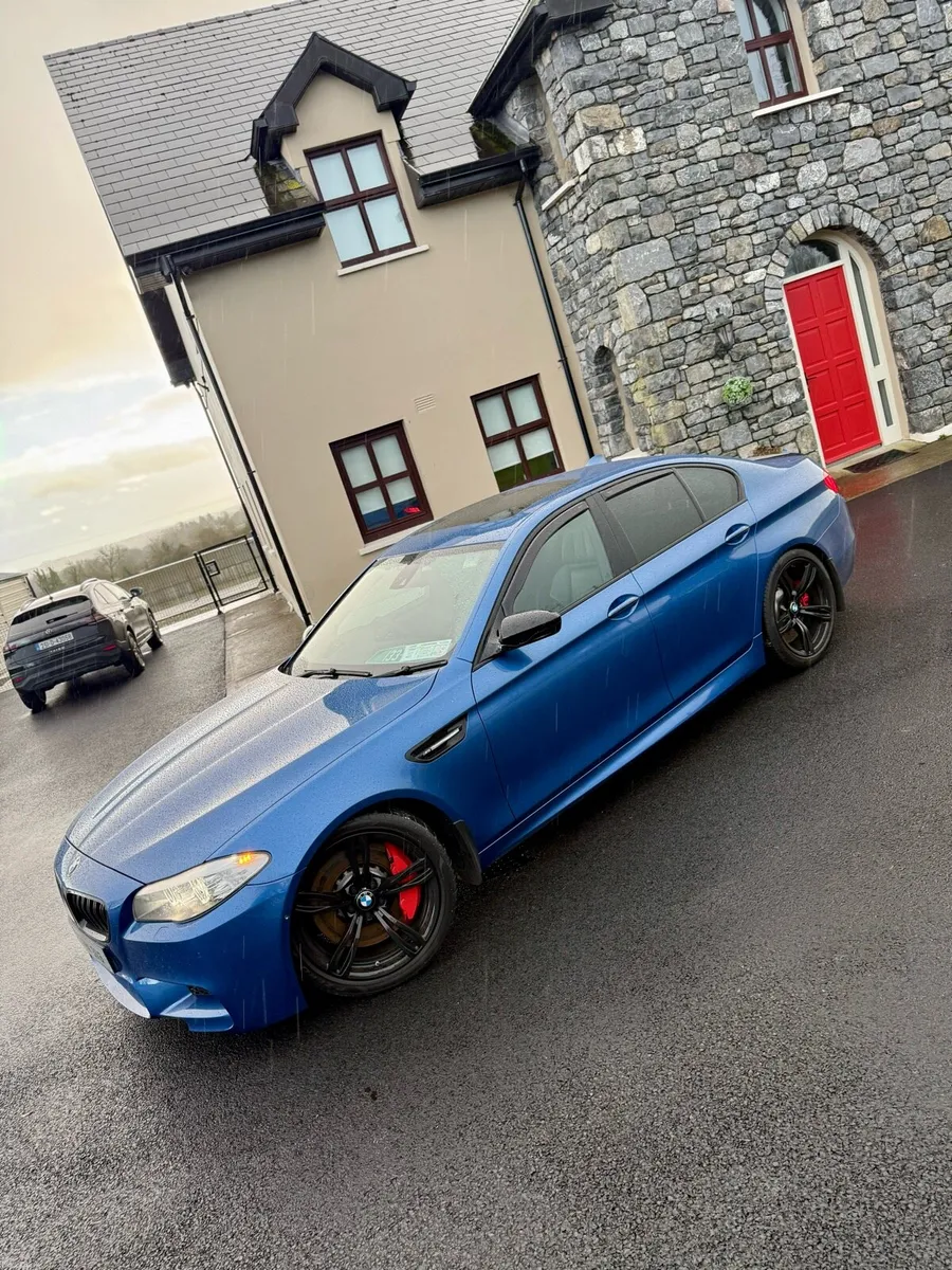 BMW m5 - Image 1
