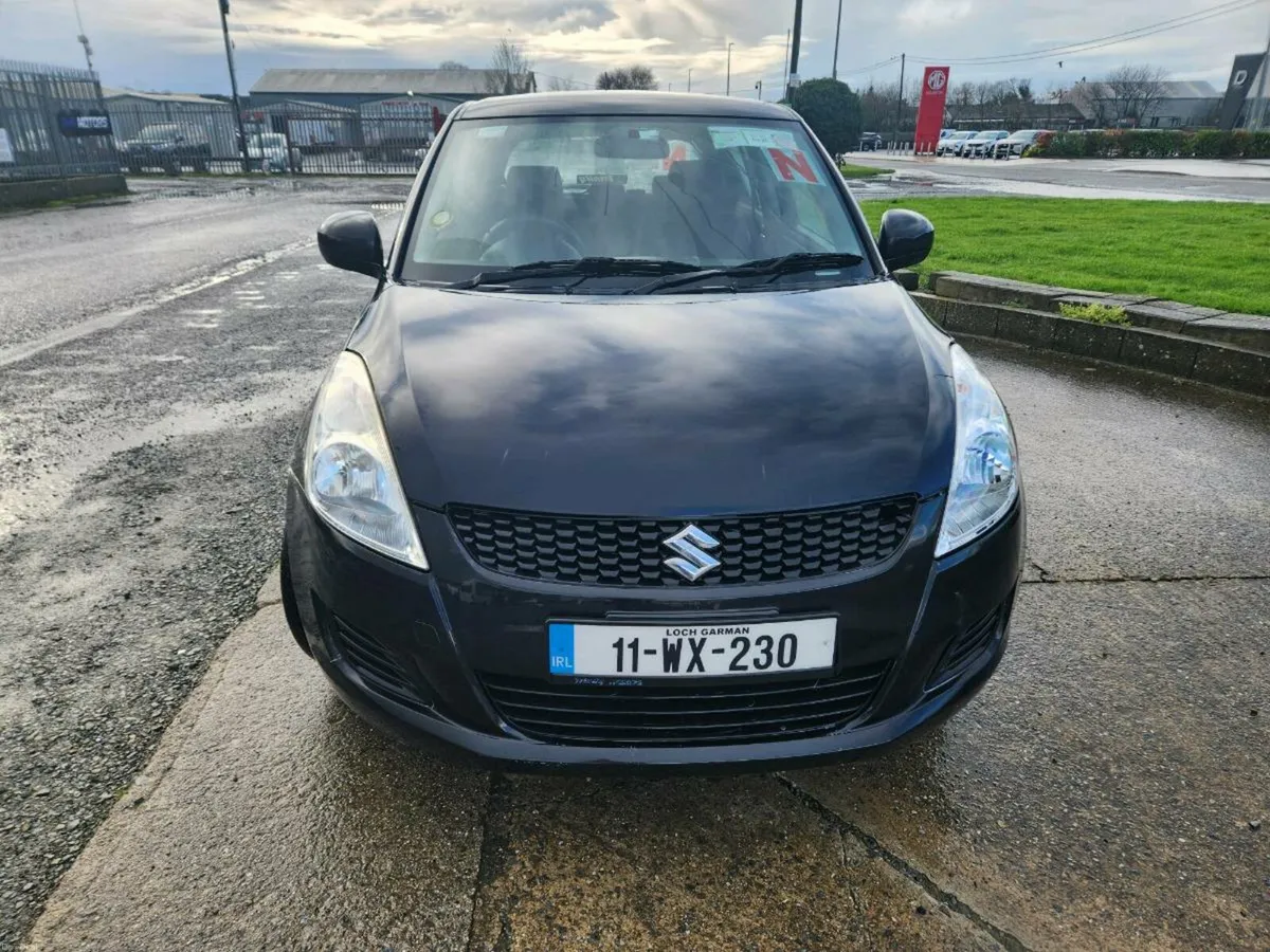 Suzuki Swift 1.2 GLX - Image 2