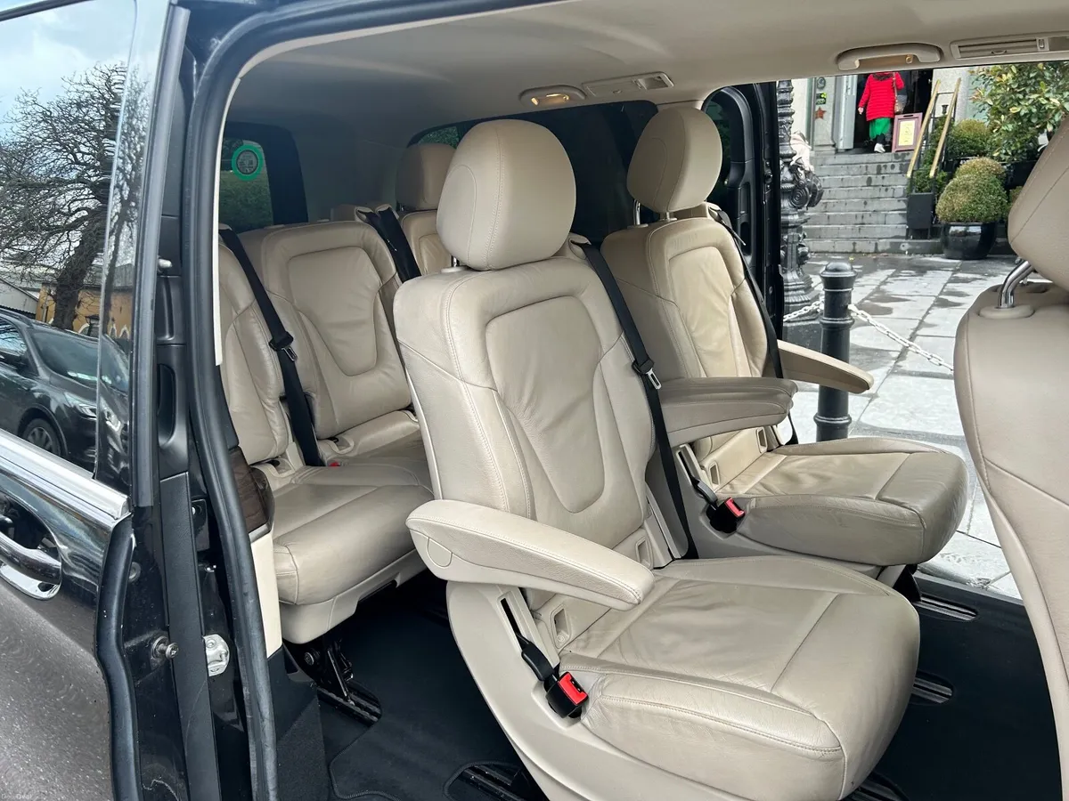 Mercedes-Benz V-Class 2016 - Image 3