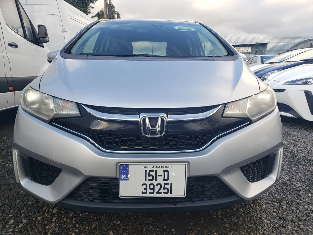 2015 honda Fit - Image 1