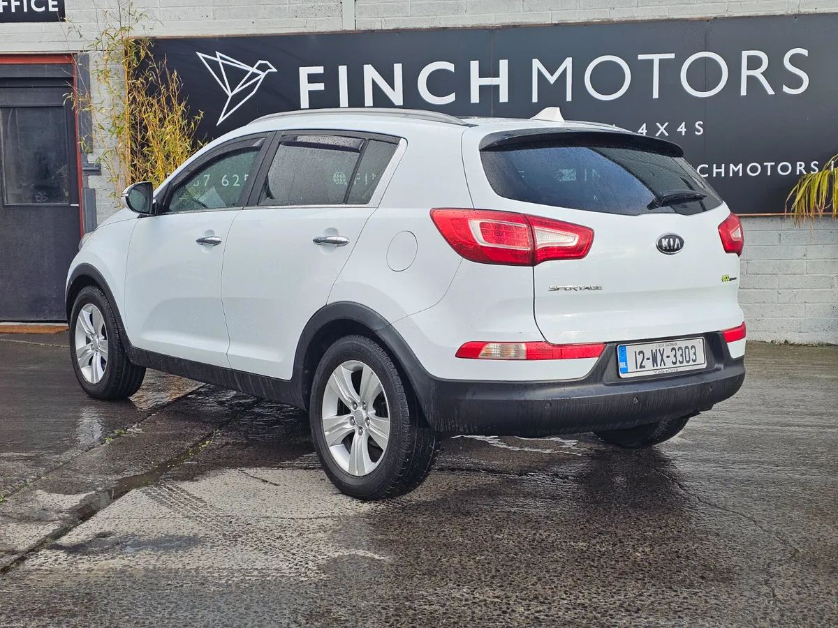 KIA SPORTAGE 1.7 CRDI // NCT & TAX - Image 2