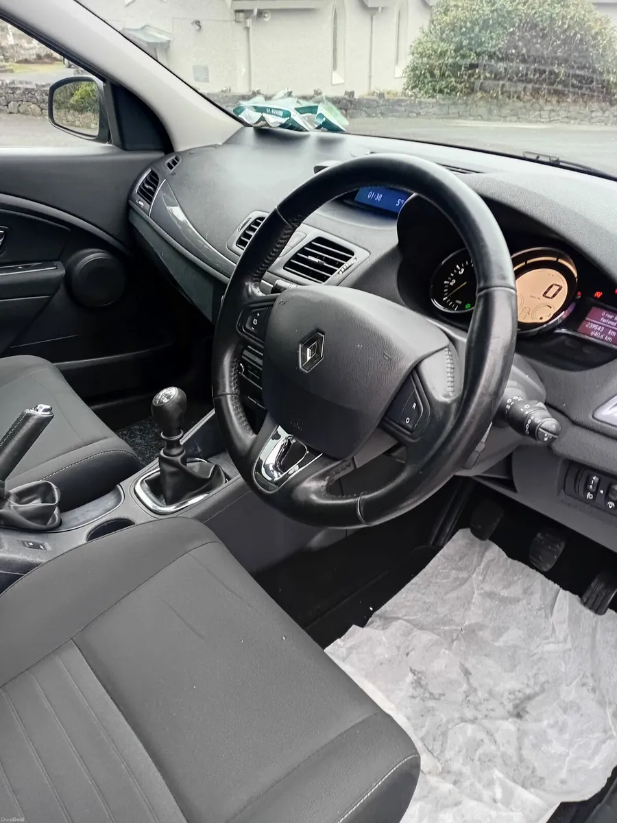 2015 RENAULT MEGANE NCT 6-26 1.5 DCI - Image 4