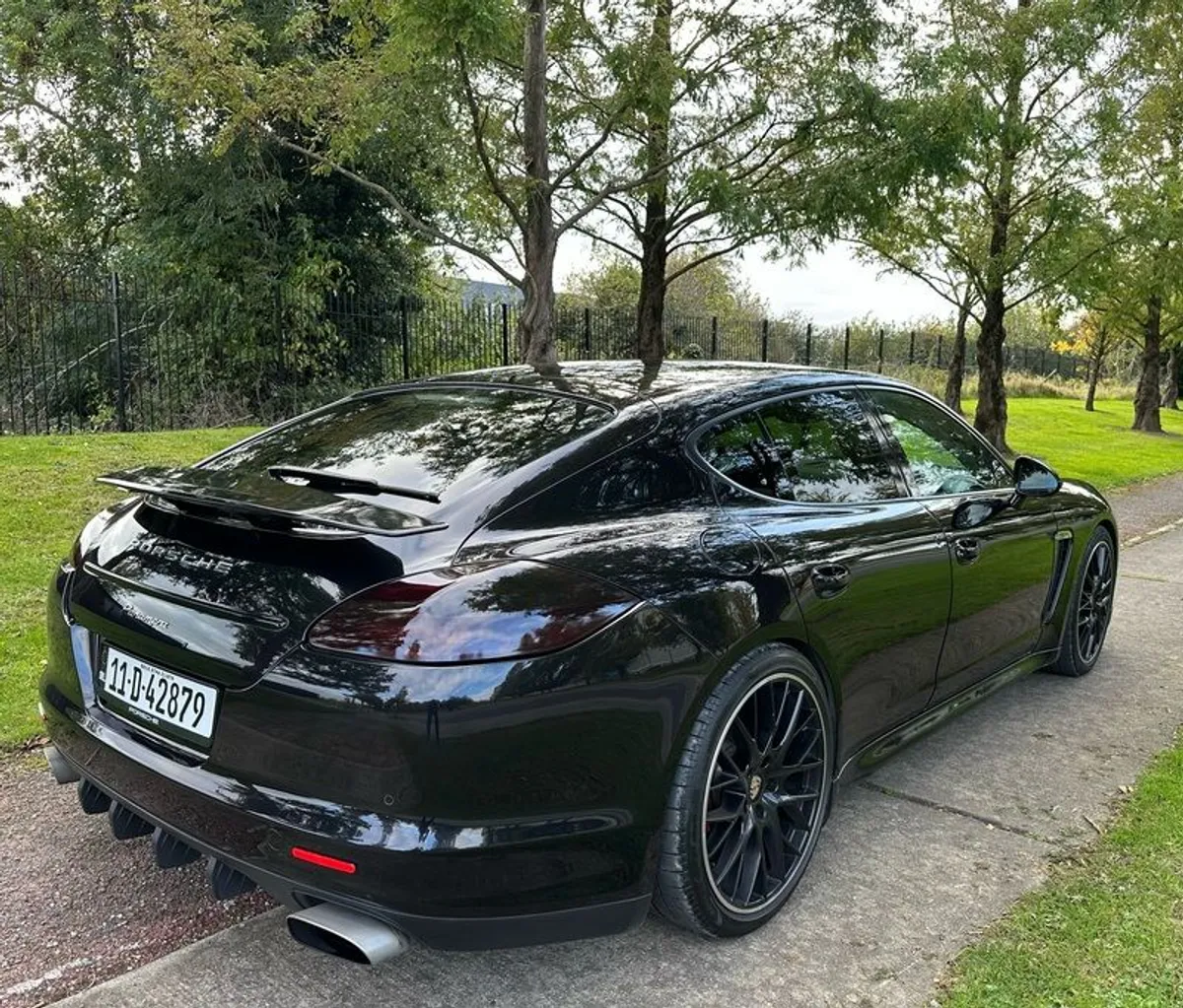 2011 Porsche Panamera 3.6 petrol May sell or swap - Image 2