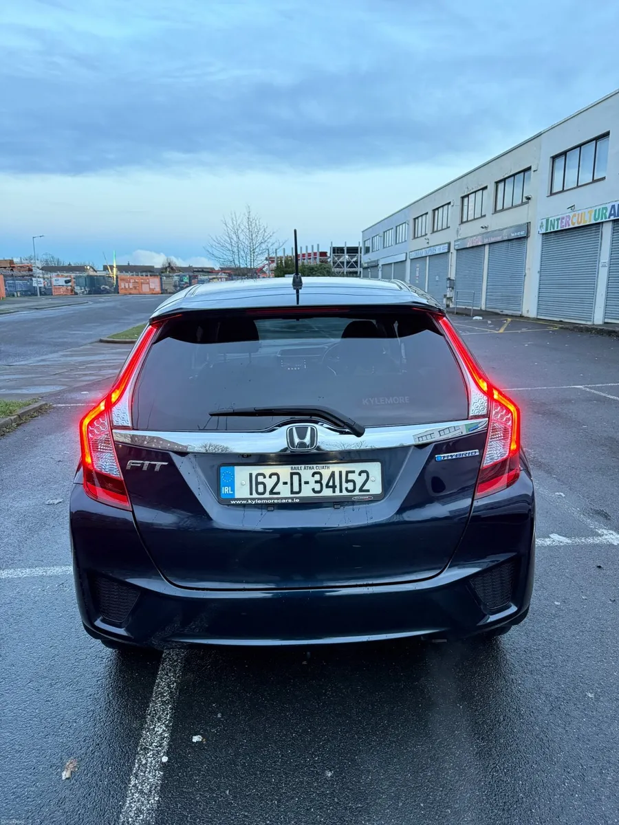 Honda Fit 2016 - Image 4