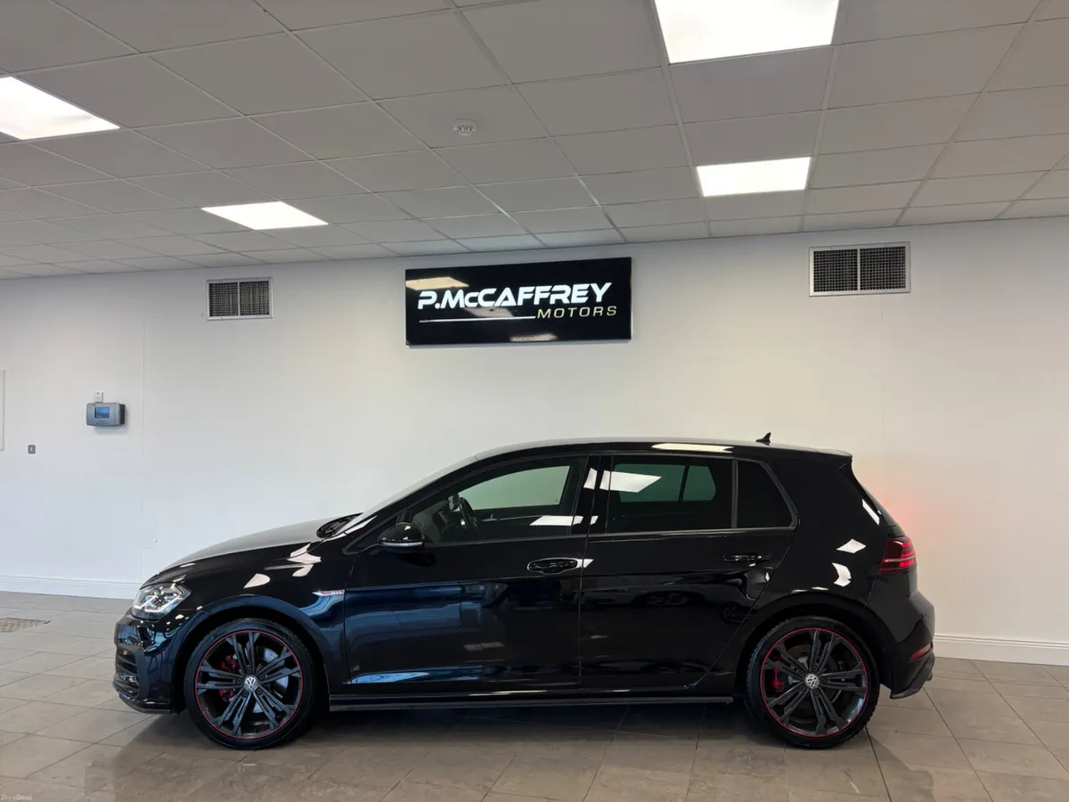 2018 Volkswagen Golf MK 7.5 GTI 2.0 TSI AUTO - Image 2