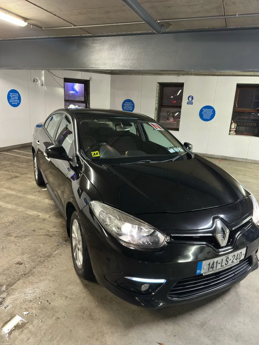 Renault Fluence Dynamic 1.5 DCI 90 4 - Image 1