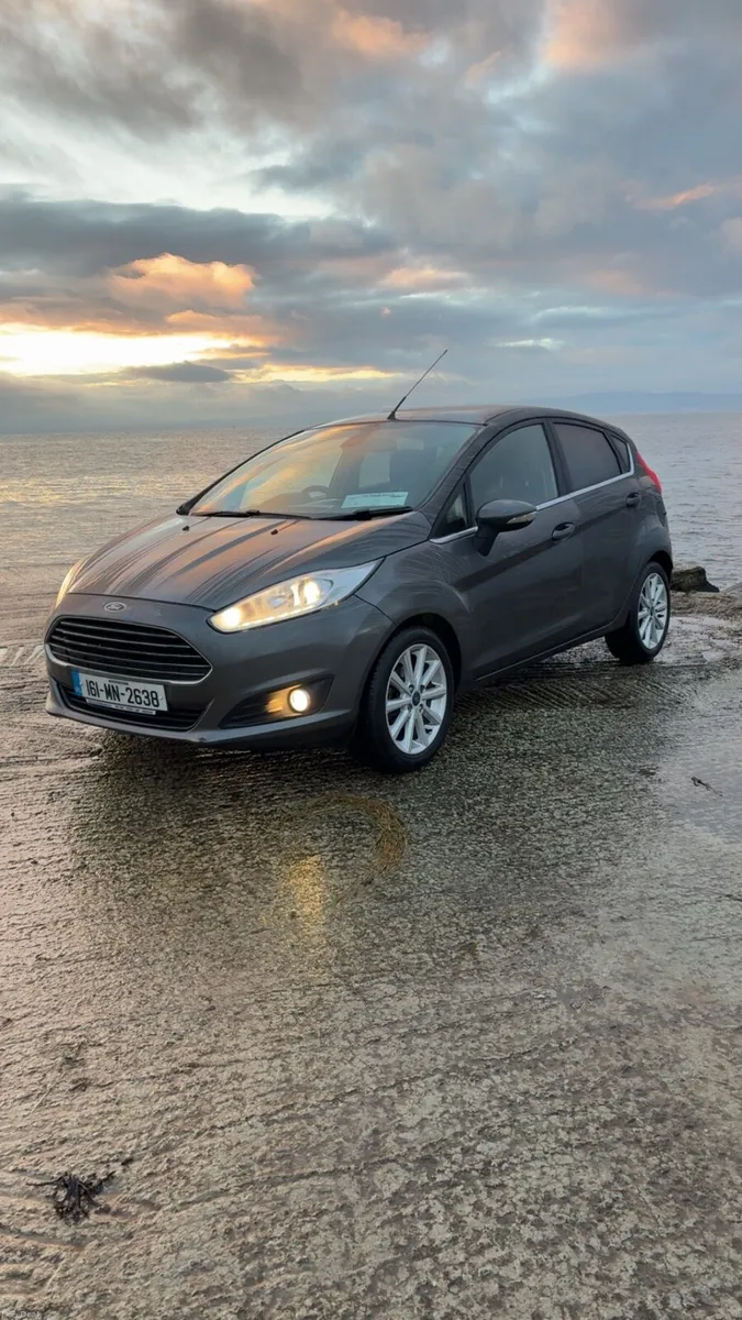 2016 ford fiesta - Image 1