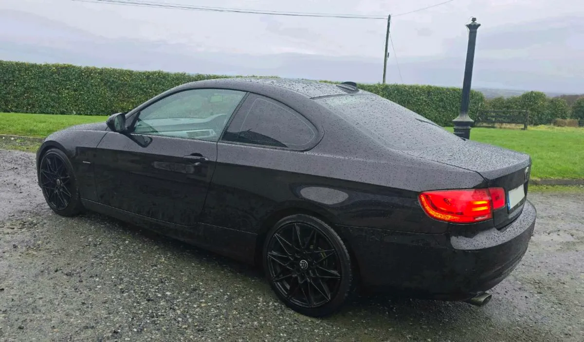 BMW e92 320d 2010 LCi / tax & nct - Image 1