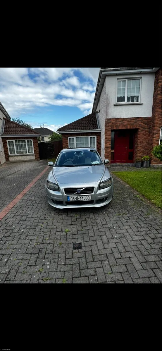 Volvo C30-NCT’d and Taxed - Image 2