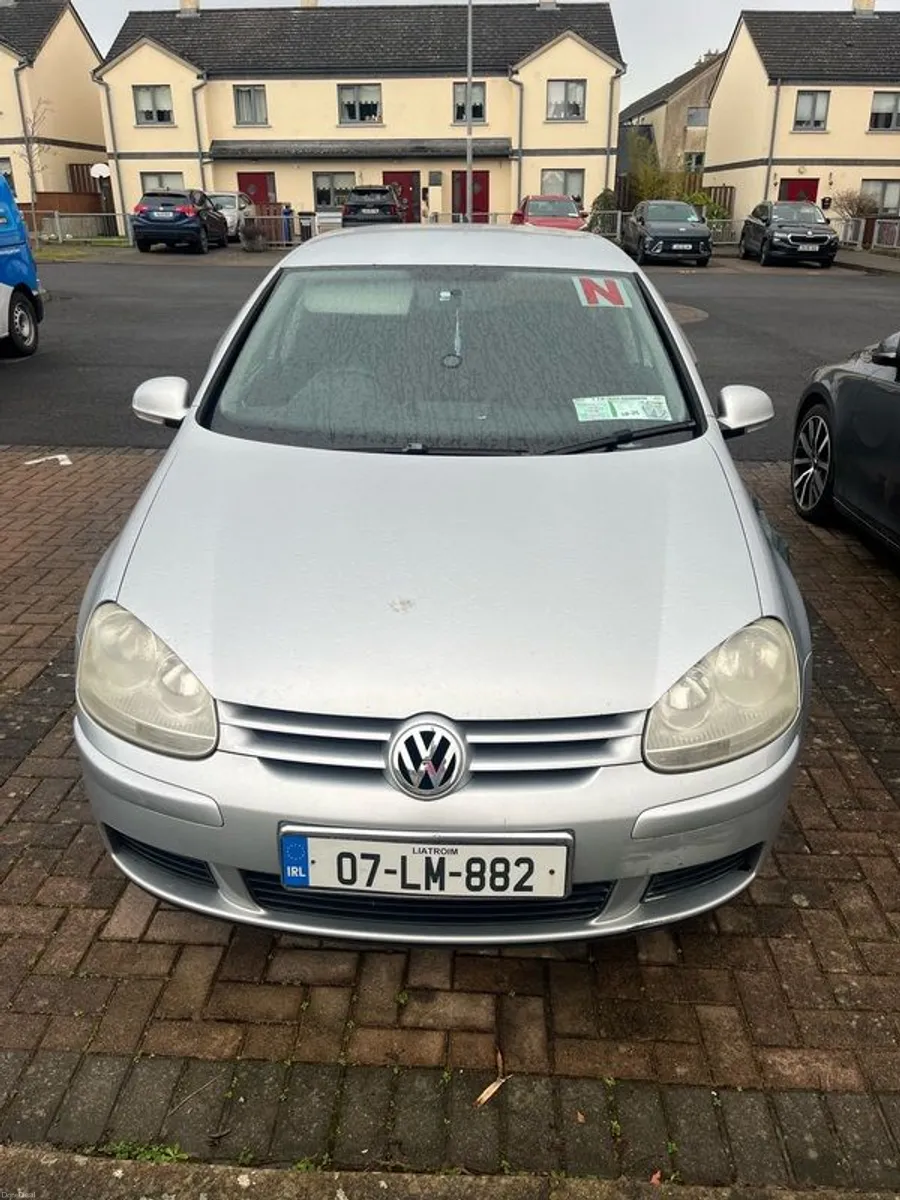 2007 Volkswagen Golf - Image 1