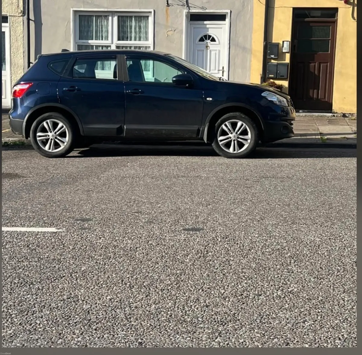 Nissan car - Image 1