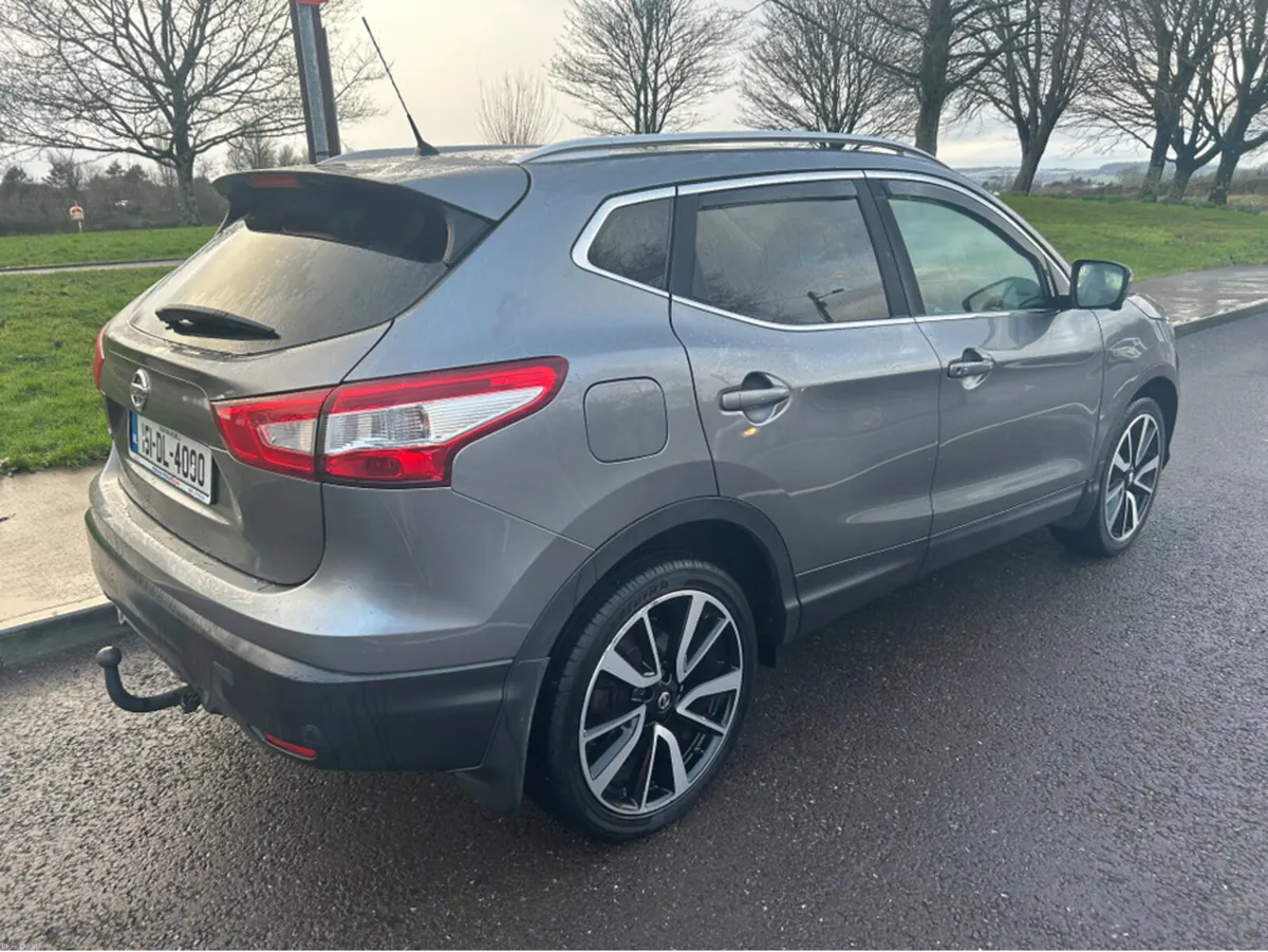 Nissan Qashqai 1.6 DCI TEKNA 130bhp // FULL LEATHE - Image 4