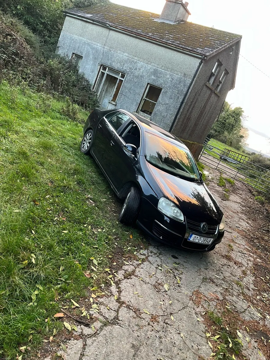 Volkswagen Jetta - Image 1