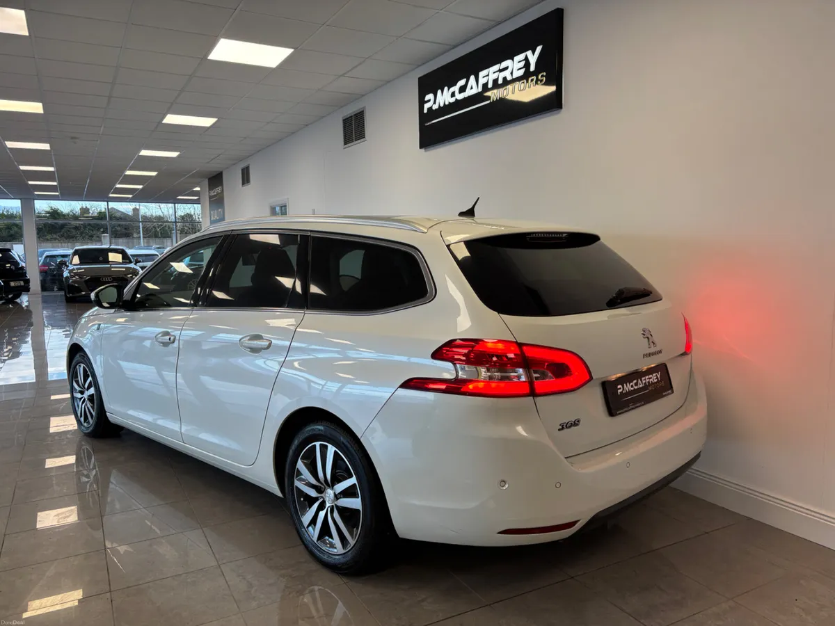 2019 Peugeot 308 1.5 HDI 130 BHP Allure AUTO - Image 3