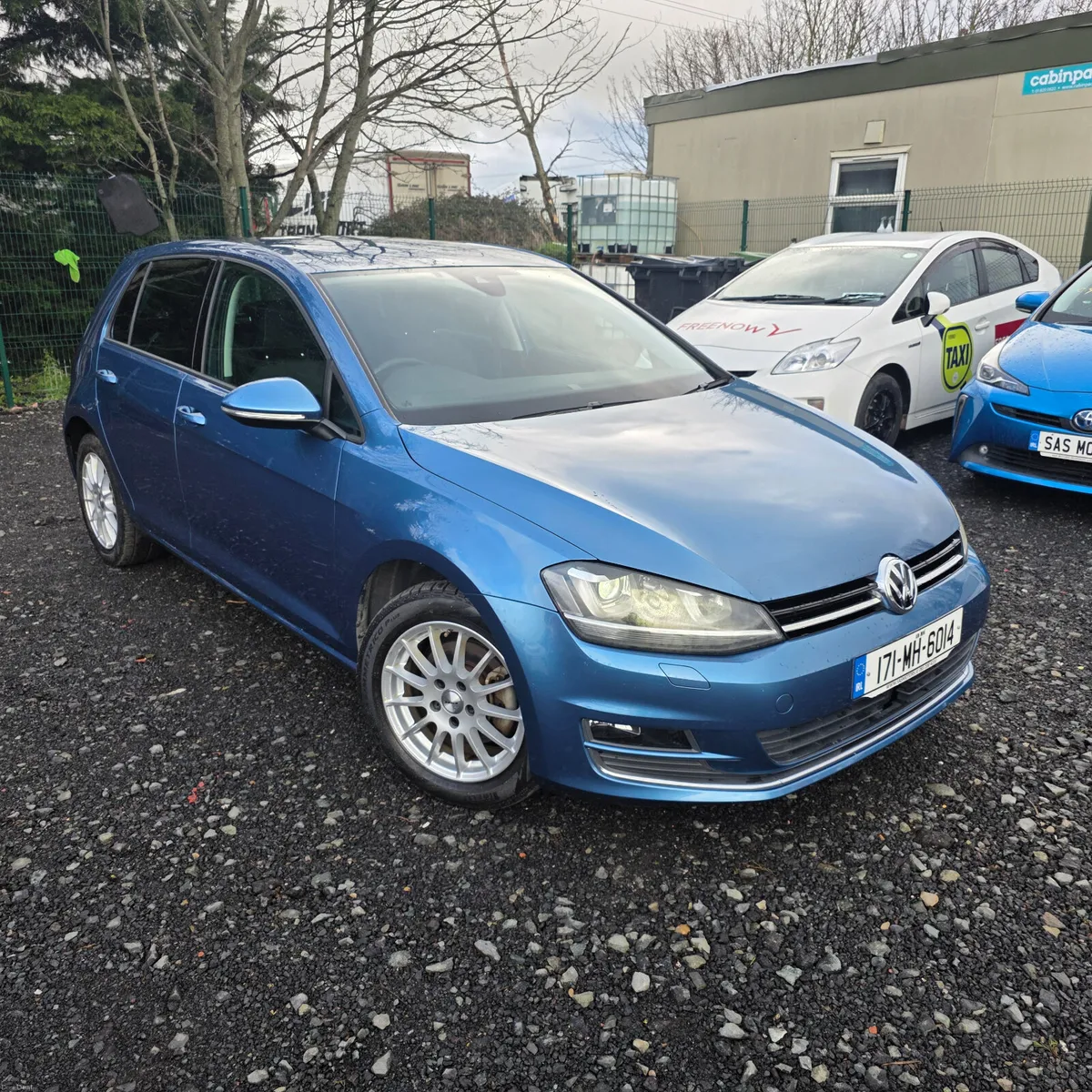 Volkswagen Golf 2017 Automatic - Image 1