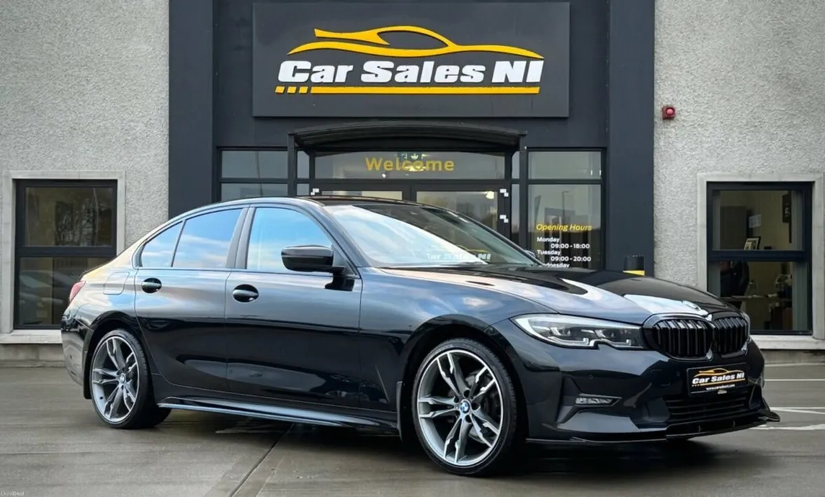 2.0 318d MHT SE Pro Saloon 4dr Diesel Hybrid Auto - Image 1