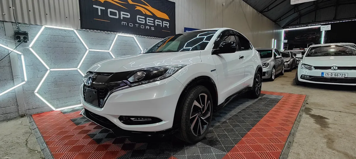 2016 Honda Vezel 1.5 Petrol Hybrid 2 years NCT - Image 1