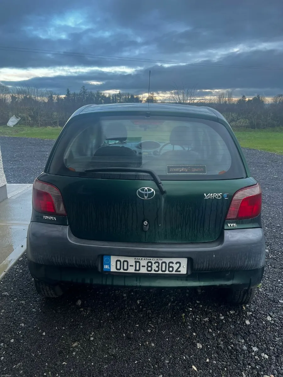 Toyota Yaris 1.0 TERRA - Image 4