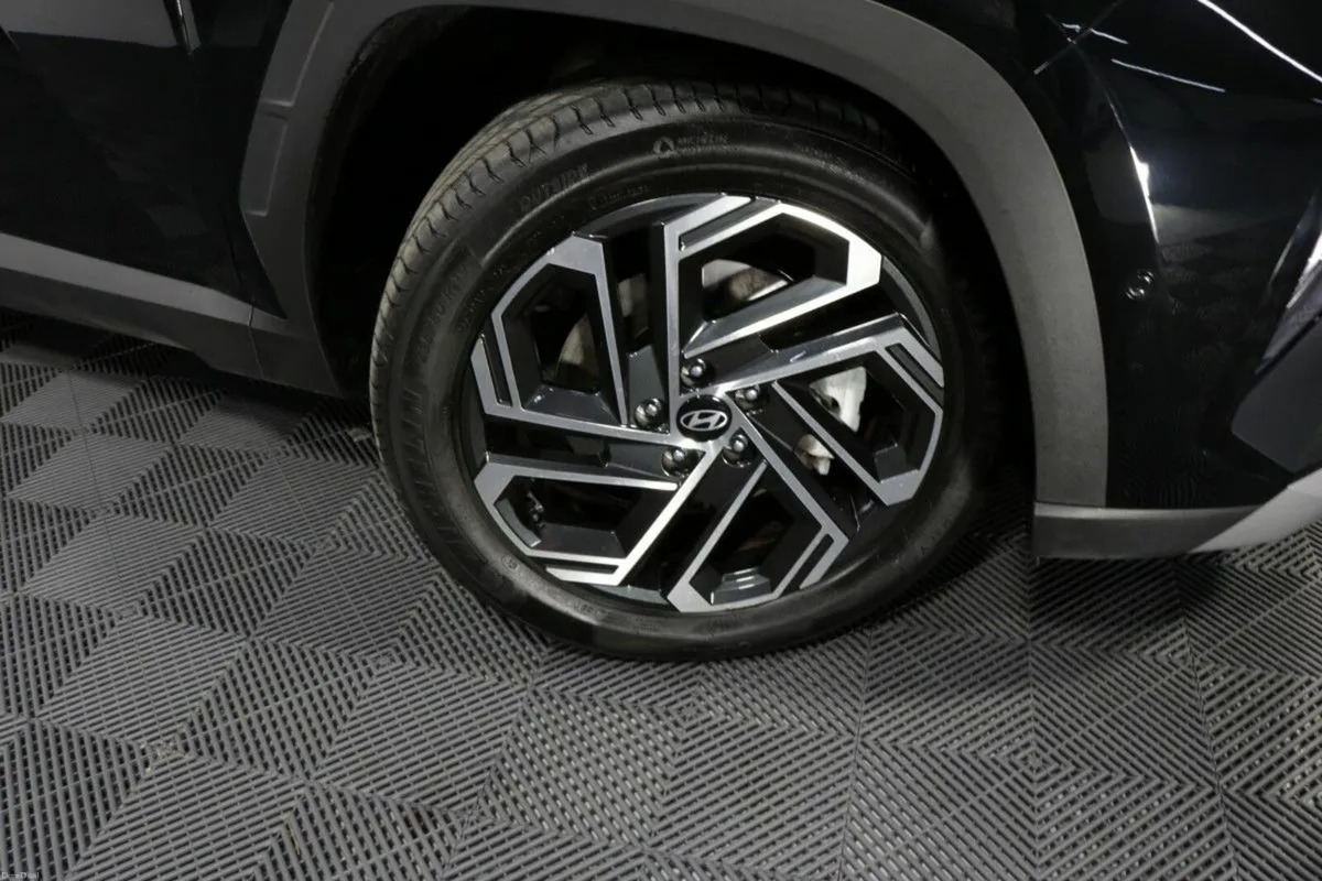 Hyundai Tucson HYBRID EXECUTIVE PLUS 1.6L PETROL A - Image 4